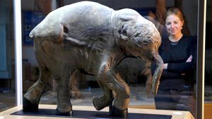 Woolly Mammoth: Secrets from the Ice's poster