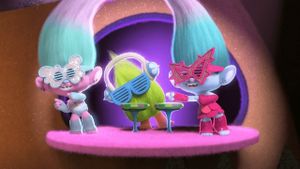 Trolls Holiday's poster