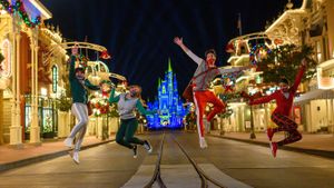 Disney Holiday Magic Quest's poster