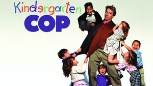 Kindergarten Cop's poster
