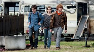 Harry Potter and the Deathly Hallows: Part 1's poster