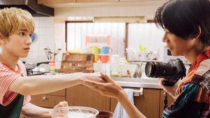 Let's Eat Together, Aki and Haru's poster
