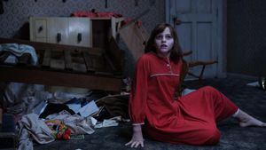 The Conjuring 2's poster