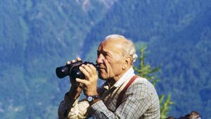 Riccardo Cassin, 100 Anni - Un secolo di alpinismo passato alla storia's poster