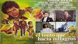 El tonto que hacía milagros's poster