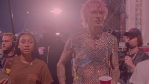 Machine Gun Kelly: Mainstream Sellout Live from Cleveland - The Pink Era's poster