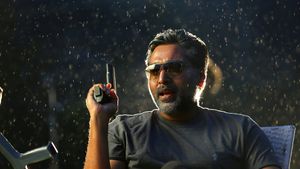 Dhuruvangal Pathinaaru's poster