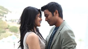 Enai Noki Paayum Thota's poster