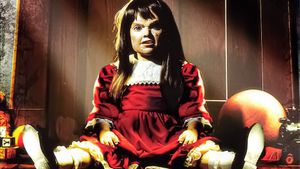 Dolly Dearest's poster