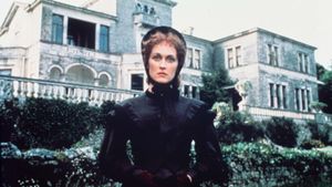 The French Lieutenant's Woman's poster