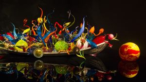 Chihuly Short Cuts III's poster