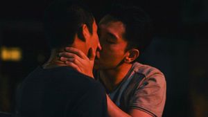 Silent Sparks's poster