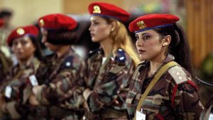 Shadows of a Leader: Qaddafi's Female Bodyguards's poster