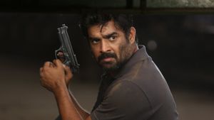 Vikram Vedha's poster