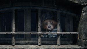 Paddington 2's poster