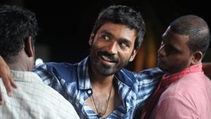 Velaiyilla Pattathari's poster