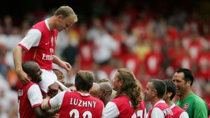 Arsenal Legends: Dennis Bergkamp's poster