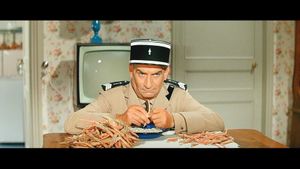 The Gendarme Gets Married's poster