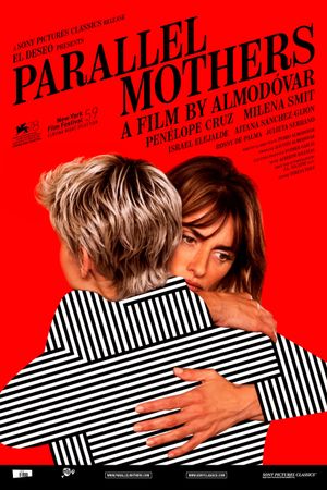 Parallel Mothers's poster