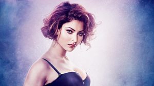 Hate Story IV's poster