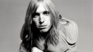 Tom Petty and the Heartbreakers: Runnin' Down a Dream's poster