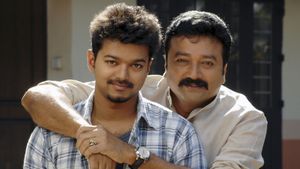 Thuppakki's poster