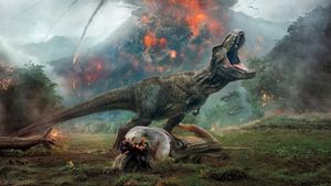 Jurassic World: Fallen Kingdom's poster