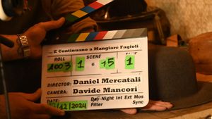 ...E Continuano a mangiare Fagioli's poster