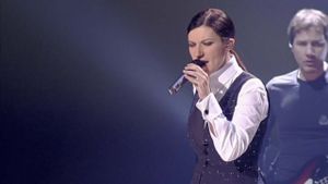 Laura Pausini: Live In Paris 05's poster