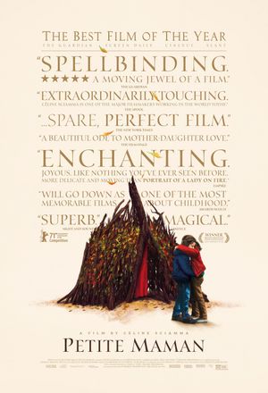 Petite Maman's poster