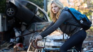 The 5th Wave's poster