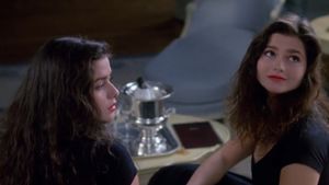 Dead Ringers's poster