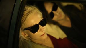 Only Lovers Left Alive's poster
