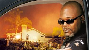 Lakeview Terrace's poster