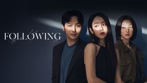 Following's poster