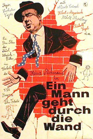 Ein Mann geht durch die Wand's poster
