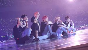 BTS World Tour: Love Yourself in Seoul's poster