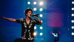 Bruno Mars: 24K Magic Live at the Apollo's poster
