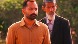 Iyobinte Pusthakam's poster
