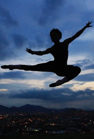 Ballet & Bullets: Dancing Out of the Favela's poster