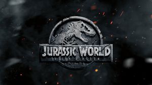 Jurassic World: Fallen Kingdom's poster
