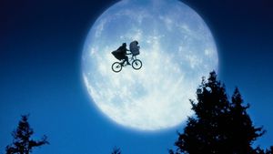 E.T. the Extra-Terrestrial's poster