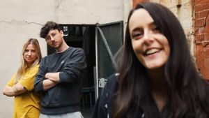 LORENZA - DONA DONA (LE MAKING OF)'s poster