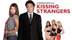 Kissing Strangers's poster