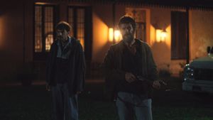 When Evil Lurks's poster