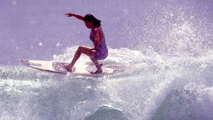 Girls Can't Surf's poster