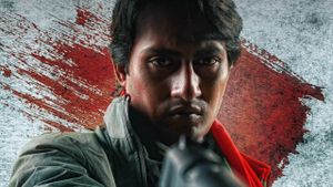 Madaari's poster