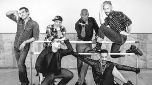 Strike a Pose's poster