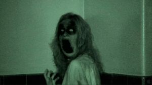 Grave Encounters's poster