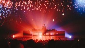 Jamie xx: In Waves Tour - Adidas Arena, Paris 2025's poster